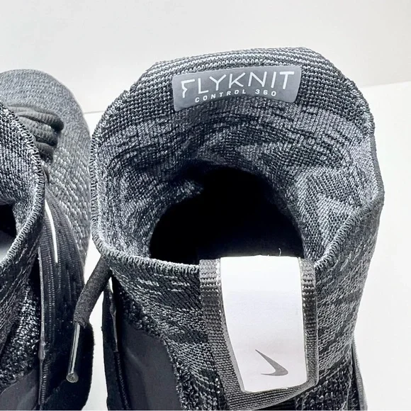 Nike Alpha Menace Elite 2 Men's Football Cleat in Black/Gray Size 11 - Picture 9 of 11